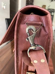 Sac messager unisexe vintage en cuir véritable fait à la main personnalisé pour mallette d'ordinateur portable - Product Image 3