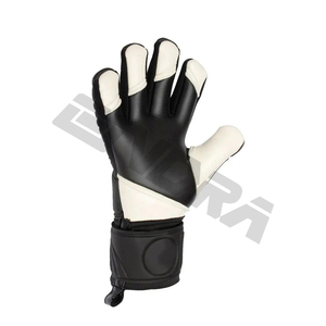 ถุงมือยางผู้รักษาประตูฟุตบอลแบบมืออาชีพกันลื่นถุงมือผู้รักษาประตูกีฬาอื่นๆเพื่อความปลอดภัย - Product Image 2