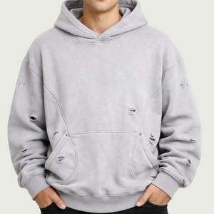 Sudadera con Capucha Oversize de Algodón 100% Tejido con Parches Desgastados de Estilo Rústico para Otoño, Esencial para el Día a Día y Estilo Urbano Moderno - Product Image 3