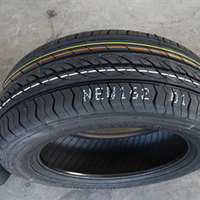 Pneu de voiture 205/55R17 Radial Tubeless Toutes Saisons Haute Performance Résistant à l'usure Conduite Fluide Fournisseur Exportateur en Gros