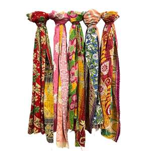 Bufanda Kantha Reversible Vintage 100% Algodón con Estampado a Mano, Accesorio de Moda para Mujer - Pañuelo y Estola - Product Image 1