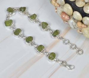 กำไลข้อมือเงินแท้ 925 ปรับขนาดได้ ทำด้วยมือ น่ารัก ประดับพลอยประจำเดือนตุลาคม ชุบทอง ของขวัญคริสต์มาส สีเขียวดิบ - Product Image 1