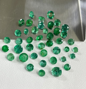 Mejor Precio, Esmeralda Zambiana Natural, Corte Redondo, 4-6 mm, Calibrada, Color Verde Oscuro, Piedras Preciosas Sueltas para Hacer Collares y Pulseras - Product Image 4