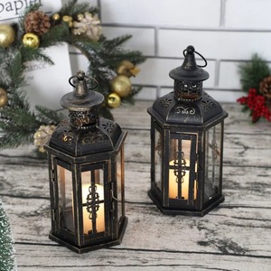 Lanterne de tombe en aluminium avec motif de feuilles Couleurs personnalisées Intérieur et extérieur Décoration de maison et de jardin Design classique éclair - Product Image 3