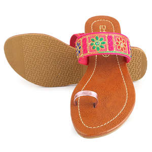 รองเท้าแตะปักลายสำหรับผู้หญิง (SA-012) - สีชมพู - Product Image 5