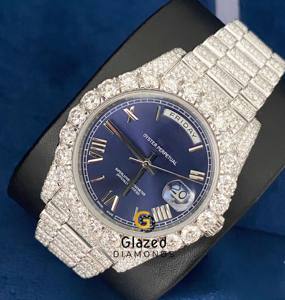 Derniers modèles de montres et accessoires Hip Hop Moissanite Round Brilliant Cut Diamond Round Shape Blue Watches for Boys - Product Image 1