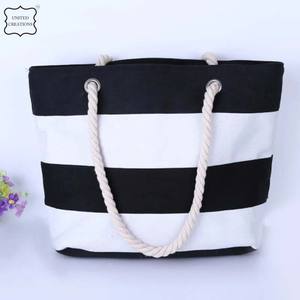 Venta al por mayor de lujo de lona blanca bolsa de algodón con asa de cuerda reciclable impresa regalo bolsa de compras con asa blanca - Product Image 2