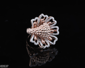 Anillo de boda de compromiso de copo de nieve con diamantes rellenos de corte de pera en oro de 14K para mujer para fiesta certificada - Product Image 2