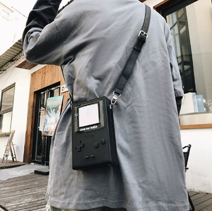 Sac de console de jeu personnalisé et créatif Nouveau style Design tendance et de niche Sac bandoulière tendance et polyvalent pour couple - Product Image 3