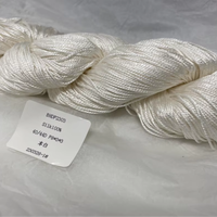Fil de soie tissé 40/44D 8X3X3 pour pompons et tapis