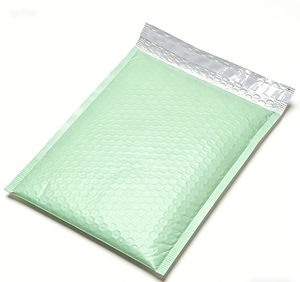 Bolsa de Poliéster Verde para Envíos, Autoadhesiva, Impermeable, para Paquetería de Comercio Electrónico, Venta al Por Mayor de Fábrica - Product Image 1