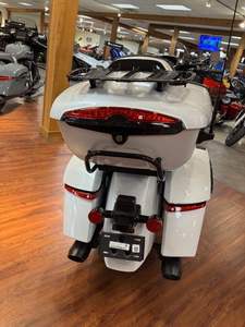 Nouvelle moto Indian Pursuit Dark Horse de qualité industrielle 2026 avec guidon en plastique personnalisable OEM et système audio Powerband - Product Image 5