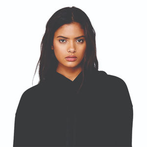 Sudadera con capucha de lana recortada para mujer con hombro caído 52% Airlume peinado y anillo hilado algodón 48% Poly Hoodie para mujer - Product Image 4