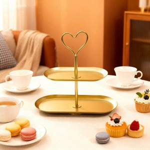 Support à gâteau en bois et résine support à dessert décoratif élégant pour fête d'anniversaire de mariage et utilisation de cuisine à domicile moderne d'Inde - Product Image 4