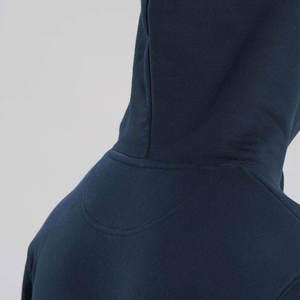 Sweat à capuche personnalisé léger à manches longues 100% coton avec poche kangourou, motif imprimé hiver - Product Image 3