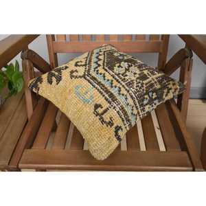 Oreiller en laine Kilim beige exquis 14x14 oreiller d'accent de luxe de qualité supérieure avec motif moelleux vintage tissé taille carrée 18x18 - Product Image 4