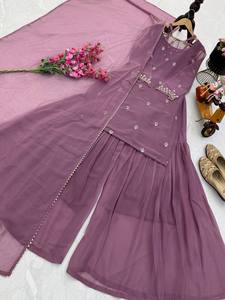 Nouveau concepteur fête haut Palazzo & Dupatta ensemble renard Georgette broderie séquence cou rond lancement Kurti-Sarara lancement - Product Image 4