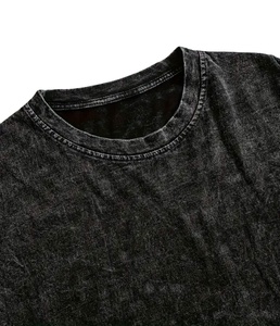 Nouveauté en gros, t-shirts pour hommes en coton 100 %, tricot uni, lavage à l'acide, noir, impression personnalisée sur le devant, manches courtes, coupe classique - Product Image 5
