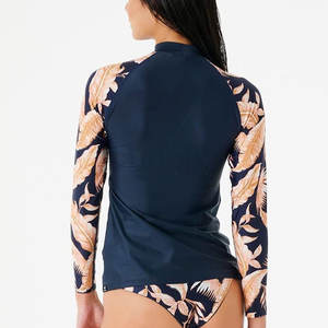 Logo personnalisé conception en ligne meilleure vente femmes Rash Guard respirant porter meilleur conception femmes Rash Guard - Product Image 3