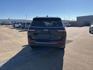 รถจี๊ป แกรนด์ เชอโรกี แอล ลิมิเต็ด ปี 2025 มือสอง - Product Image 6