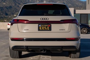 Audi e-tron Quattro Chronos Edition 2022 d'occasion propre - Product Image 3