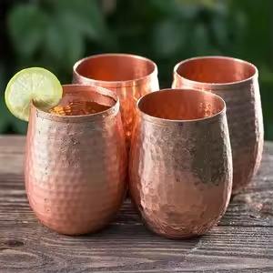 Tasse en cuivre martelé de qualité supérieure avec poignée dorée brillante conçue pour la cuisine de bar moderne et l'utilisation de cadeaux - Product Image 3