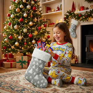 Chaussette de Noël grise de 43 cm avec motif de sapin blanc brodé, en tissu écossais, en forme de Père Noël - Product Image 2
