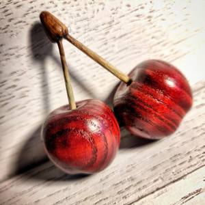 Figurine de pomme en céramique craquelée faite à la main avec des fruits décoratifs en feuille d'argent ornement de pomme rustique décor à la maison en céramique artistique - Product Image 4