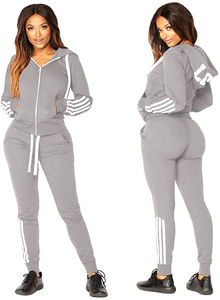 Ensemble de survêtement personnalisé Sweat à capuche sport pour femmes Survêtement surdimensionné à la mode pour l'hiver pour femme - Product Image 4