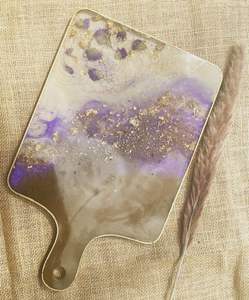 Planche à découper en résine et en bois avec touche artistique élégante parfaite pour la décoration intérieure des cuisines de luxe et des salles à manger - Product Image 6