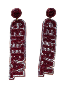 Pendiente de labio rojo bordado con cuentas de joyería Premium de declaración hecho con cuentas de semillas artesanales - Product Image 6