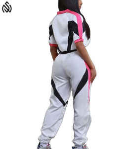 ชุดกีฬากันลมพิมพ์ลายโลโก้ของผู้หญิงชุดวอร์มสำหรับผู้หญิงชุดกีฬากันลมดีไซน์ใหม่ - Product Image 2