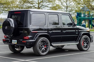 รถยนต์เมอร์เซเดส-เอเอ็มจี จี63 ปี 2022 รุ่นพรีเมียม มือสอง วิ่งประมาณ 5,200 ไมล์ เครื่องยนต์วี8 ทวินเทอร์โบ - Product Image 3