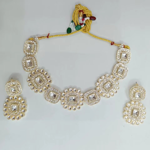 สร้อยคอเครื่องประดับ kundan คุณภาพพรีเมี่ยมพร้อมต่างหู jumki สวยเหมาะสำหรับผู้หญิงทุกโอกาสชุดราคาไม่แพง - Product Image 1