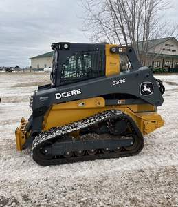 รถตักล้อยางเดียร์ ปี 2022 ขนาด 45 ตัน พร้อมเครื่องยนต์คัมมินส์ และชิ้นส่วนแกนกลางที่สำคัญ - Product Image 3