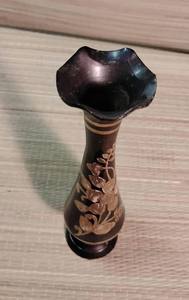 Jarrón Floral de Latón Grabado, Oxidado Negro, 8 Pulgadas, Decorativo, Hecho a Mano, para Decoración del Hogar y Sala de Estar - Product Image 2