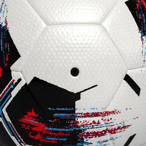 Balón de fútbol ligero de PU tamaño 5 con retención de aire para niños, sesiones de práctica, eventos de entrenamiento o marca personalizada - Product Image 6