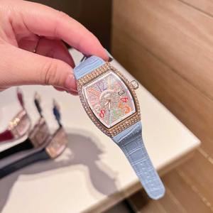 Reloj de Cuarzo de Lujo al por Mayor de Fábrica con Piedras Incrustadas y Bisel en Forma de Barril, Diseño de Alta Gama, Moda Asequible - Product Image 5