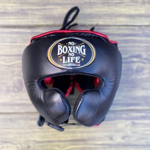 หมวกป้องกันศีรษะคุณภาพสูง No Boxing No Life ผลิตจากหนังแท้ พร้อมโลโก้สั่งทำพิเศษ สายรัดแบบ Hook & Loop สำหรับมวยไทยและการต่อสู้แบบสตรีทไฟท์ - Product Image 3