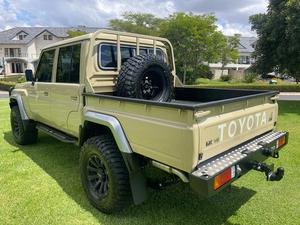 รถแลนด์ครุยเซอร์ วากอน จีเอ็กซ์แอล ทรูปแคร์ 4.5 ลิตร ดีเซล เอสยูวี 4x4 เกียร์ธรรมดา มือสอง สภาพสมบูรณ์ 100% ไม่เคยเกิดอุบัติเหตุ - Product Image 4