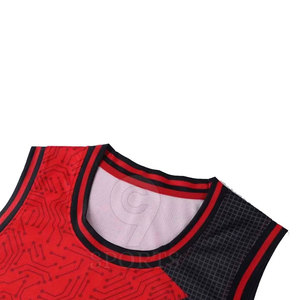 Uniforme de baloncesto personalizado para hombres con número de nombre del equipo y logotipo para partido o uniforme de baloncesto de práctica - Product Image 3