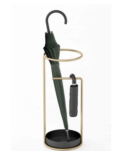 Soporte de paraguas de diseño europeo de Venta caliente acabado dorado soporte de paraguas decorativo de lujo d para el hogar y el hotel - Product Image 1