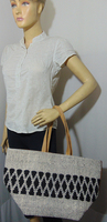 Große Damen-Tragetasche mit Individuell Bedrucktem Logo, Geometrischem Design, 100% Canvas, Kilim Durries Ledergriff, Leichtgewichtig und Wiederverwendbar