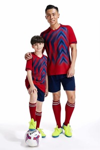 เสื้อตาข่ายฟุตบอลแบบแห้งเร็วเสื้อฝึกทีมกีฬาแบบตัดอัตโนมัติระบายอากาศได้ดีพิมพ์โลโก้ได้ตามต้องการ - Product Image 2