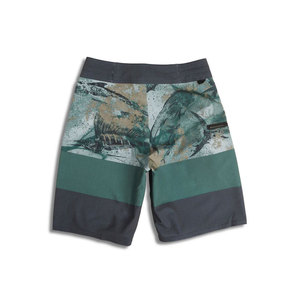 Shorts de pêche multi-poches légers pour hommes, fabrication sur mesure, vente en gros - Product Image 2
