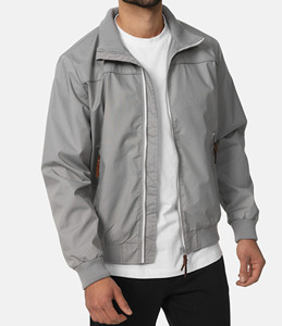 Veste universitaire pour hommes manches en cuir broderie de haute qualité Logo personnalisé col montant tissu PU imperméable Position avant - Product Image 3