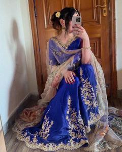 Nouveauté dernier haut brodé de créateur avec séquence en chinon et impression numérique en gharara et organza avec bordure en dentelle Dupatta - Product Image 5