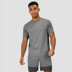 Camiseta de poliéster y elastano para hombre: transpirable, absorbe la humedad y es perfecta para el gimnasio, correr y el uso diario - Product Image 1