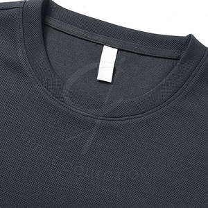 เซ็ตเสื้อยืดคอกลมและกางเกงขาสั้นผ้าคอตตอน100% สำหรับผู้ชายชุดฤดูร้อนสำหรับเซ็ตเสื้อยืดและกางเกงขาสั้นพิมพ์โลโก้ตามสั่ง - Product Image 2