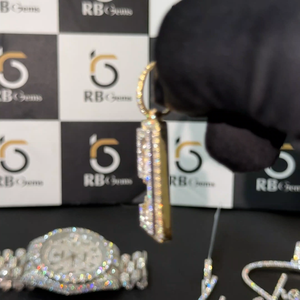 Pendentif personnalisé en argent 925 plaqué or, style hip-hop, avec lettres, certifié IGI, forme de lettre, RB GEMS RB07 - Product Image 4